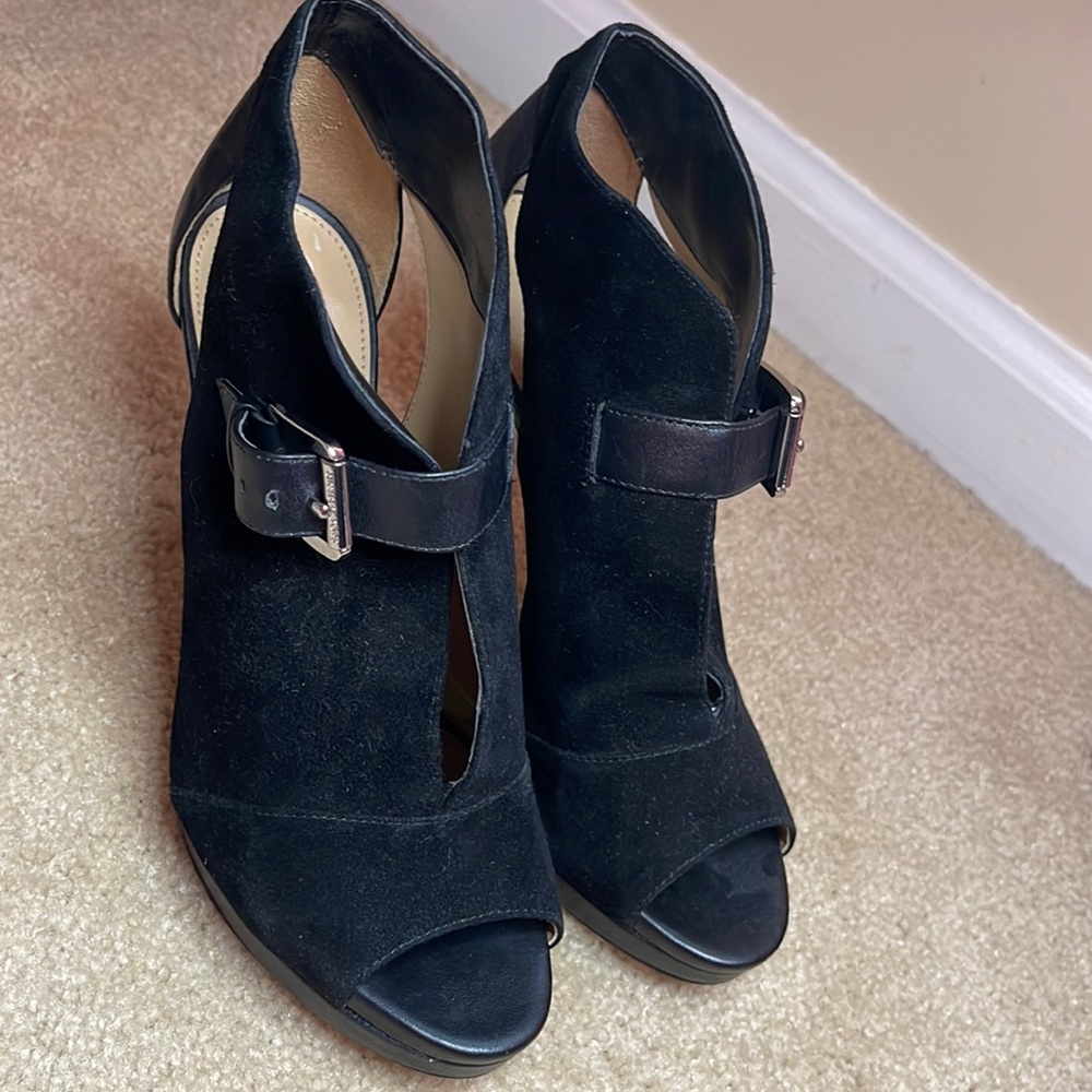 Michael Kors Suede/Leather Heel Size 7.5